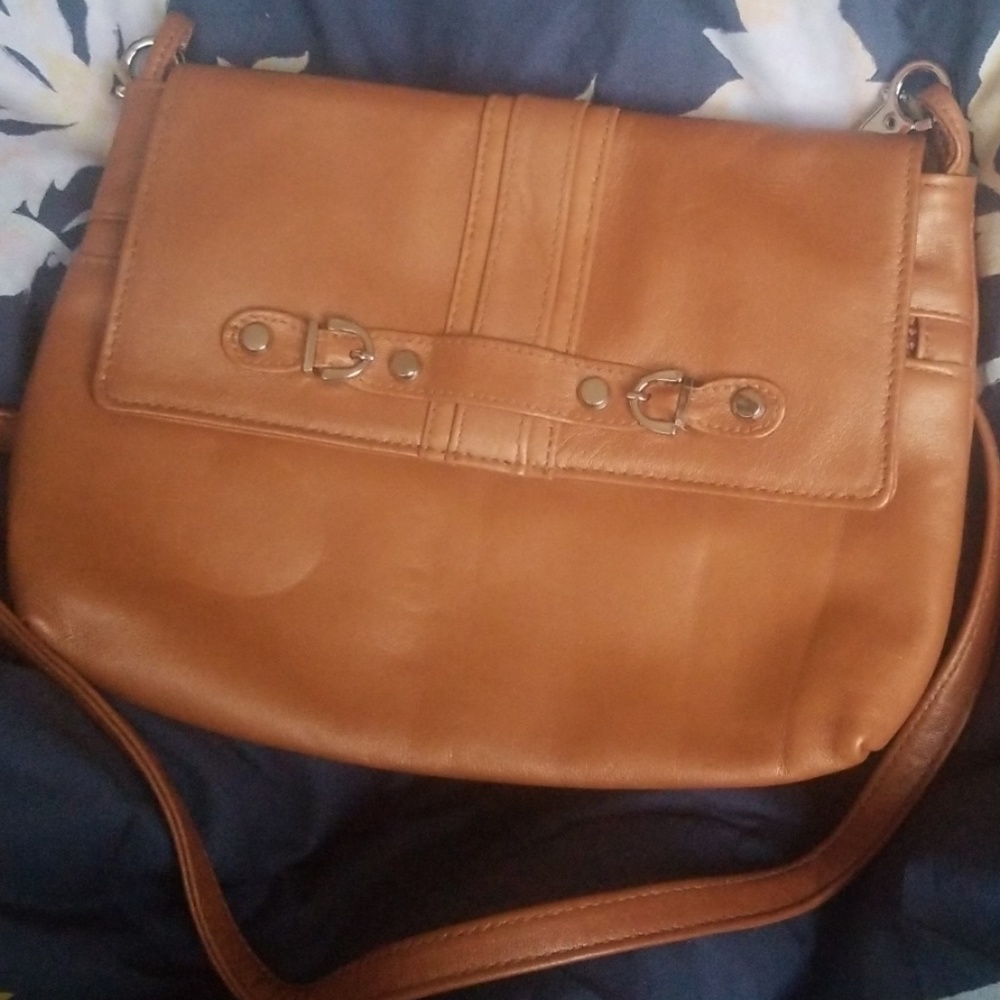 Perlina Metallic leather Crossbody.
